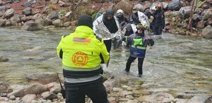 protección civil de nuevo león rescate a jóvenes en allende nuevo león