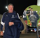 Domènec Torrent habló con Arteaga luego de que este último saliera del campo.