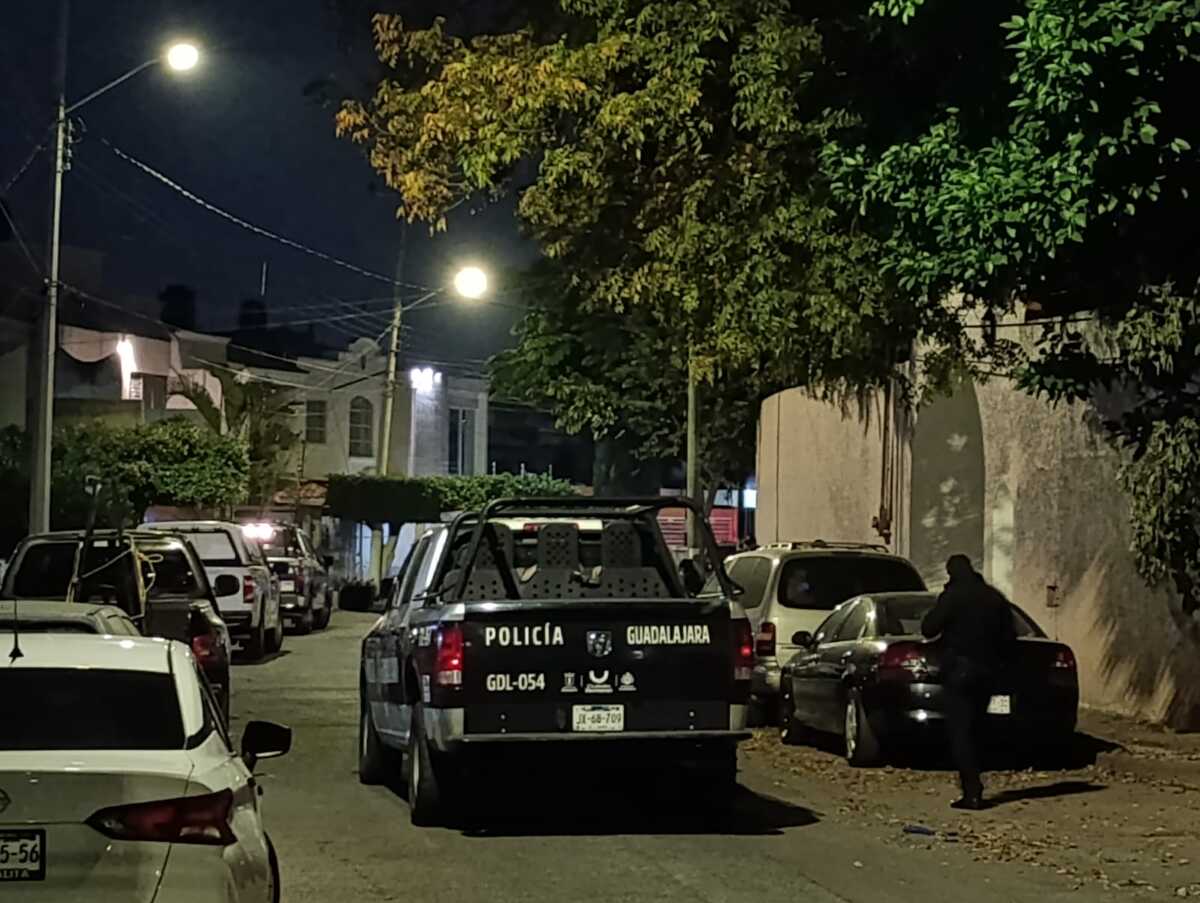 Tres jóvenes fueron ultimados a balazos en la colonia Jardines de la Paz de Guadalajara