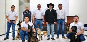 Jalisco refuerza su vigilancia sanitaria con cinco nuevos binomios caninos entrenados para la detección temprana del Gusano Barrenador del Ganado, una plaga d
