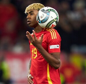 Lamine Yamal y otros jugadores importantes como Pau Cubarsí no están en la convocatoria de España para la Copa del Mundo Sub-20.