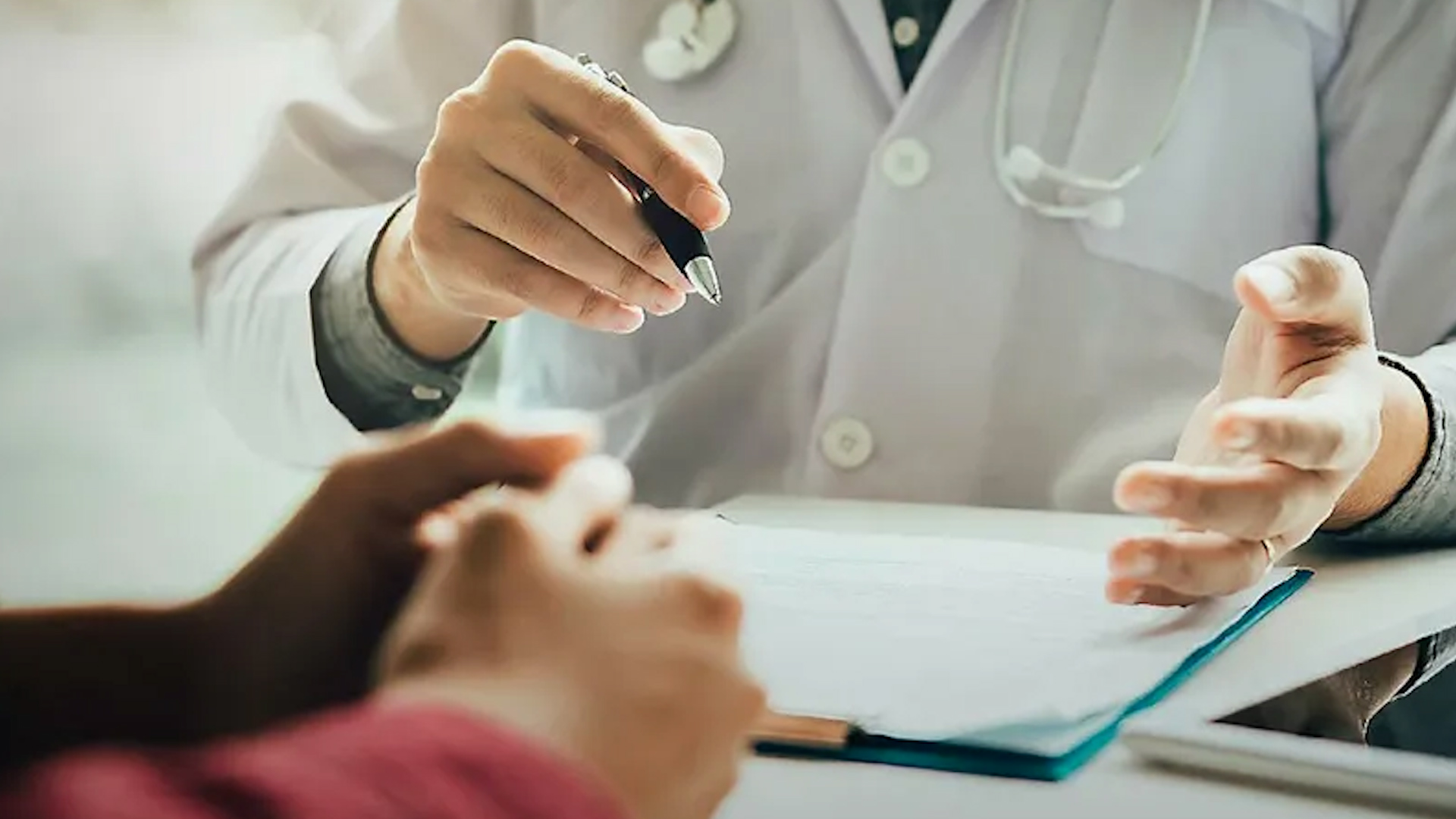 Aseguradoras comentan que los aumentos previstos no tienen el potencial para alejar de forma definitiva a los clientes.