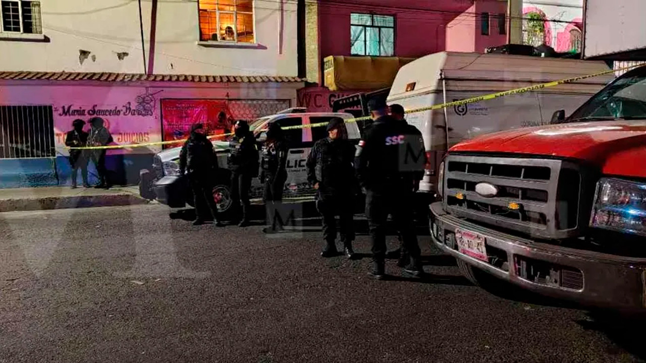Un ataque directo a balazos en la colonia Zona Escolar, en Cuautepec, alcaldía Gustavo A. Madero, dejó tres hombres muertos.