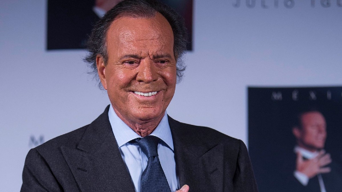 Julio Iglesias