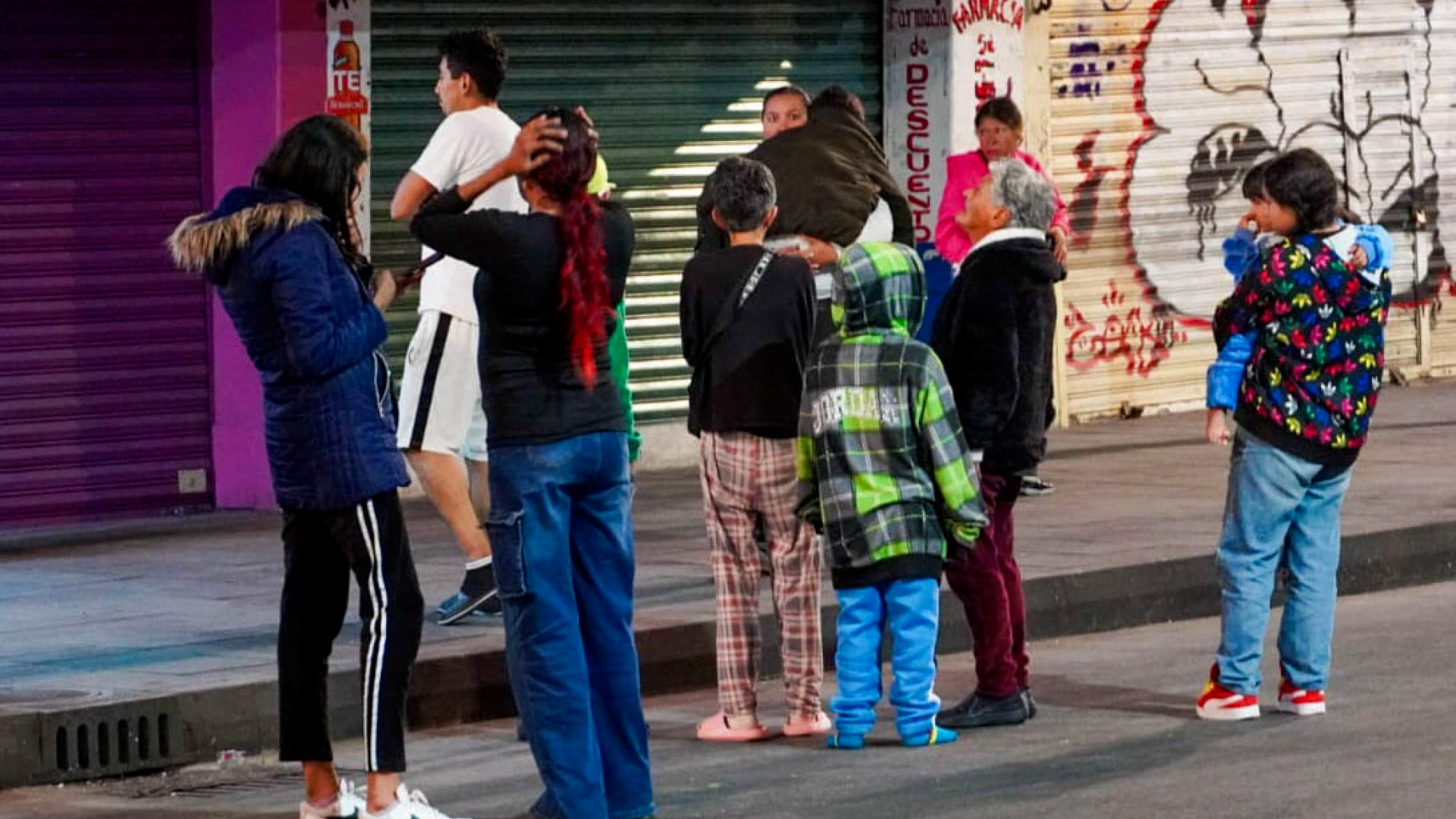 Un sismo de 5.2 con epicentro en Guerrero activó la alerta presidencial en millones de celulares la madrugada de ayer.