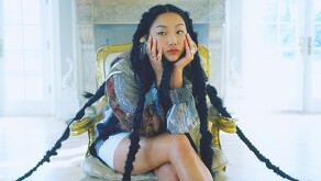 La cantante de pop alternativo, R&B y K-pop, reconocida por su participación en KPop Demon Hunters, formará parte del cartel internacional del evento.