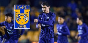 César Garza, canterano rayado, jugó su primer partido en el Estadio Universitario ante Tigres.