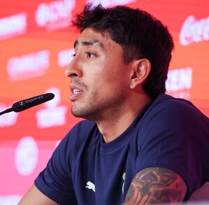 Omar Govea, centrocampista de las Chivas.