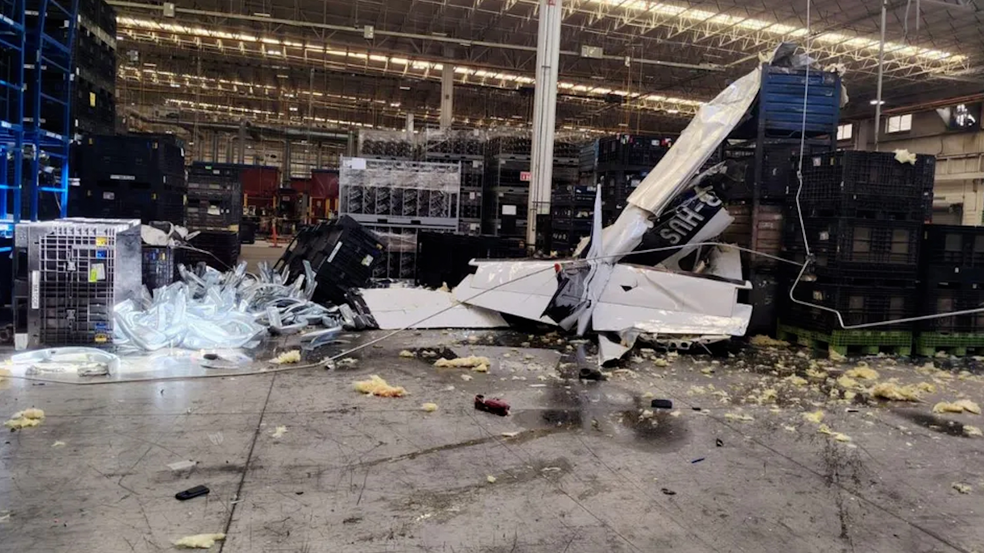 Autoridades no han revelado el estado de salud de los tripulantes.