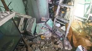 Vivienda con daños en su estructura tras la explosión de un cilindro de gas en colonia Jardines Universidad en Torreón.