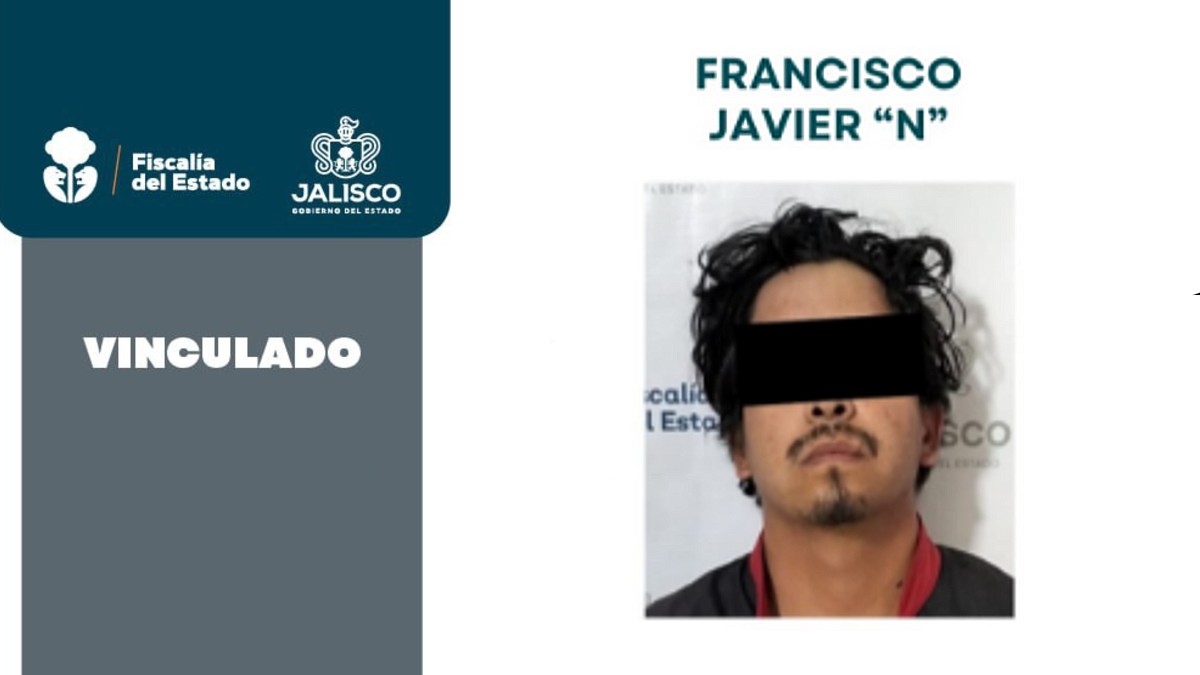 Ficha de vinculación a proceso de la Fiscalía de Jalisco con una foto de Francisco Javier N con los ojos censurado con un recuadro negro