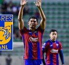 Francisco Reyes, defensa central mexicano, jugando con el Atlante en la Liga de Expansión MX.