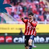 'Hormiga' González celebrando como Goku su gol ante Gallos.