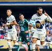 Juninho celebrando su primer gol con Pumas ante León.