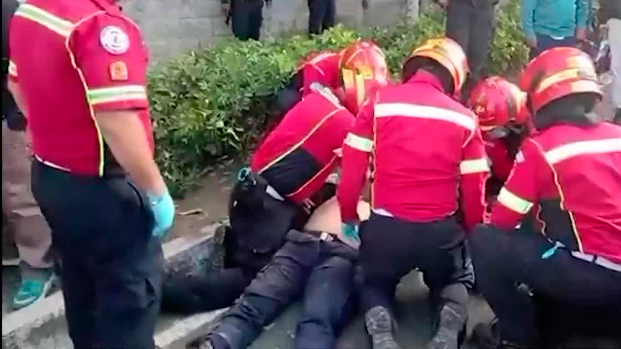 El presidente de Guatemala, Bernardo Arévalo, decretó estado de sitio por 30 días en todo el país tras ataques de pandillas.