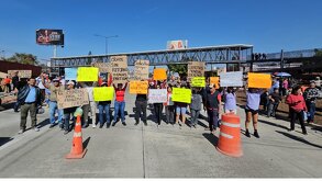 Vecinos de El Salto cierran Carretera a Chapala contra obras