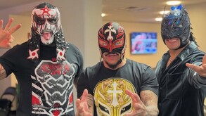 Penta, Rey Musterio y Dragon Lee harán equipo el 19 de enro de 2026 contra The Vision.