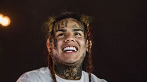 Rumor de muerte de Tekashi 6ix9ine en cárcel de Nueva York