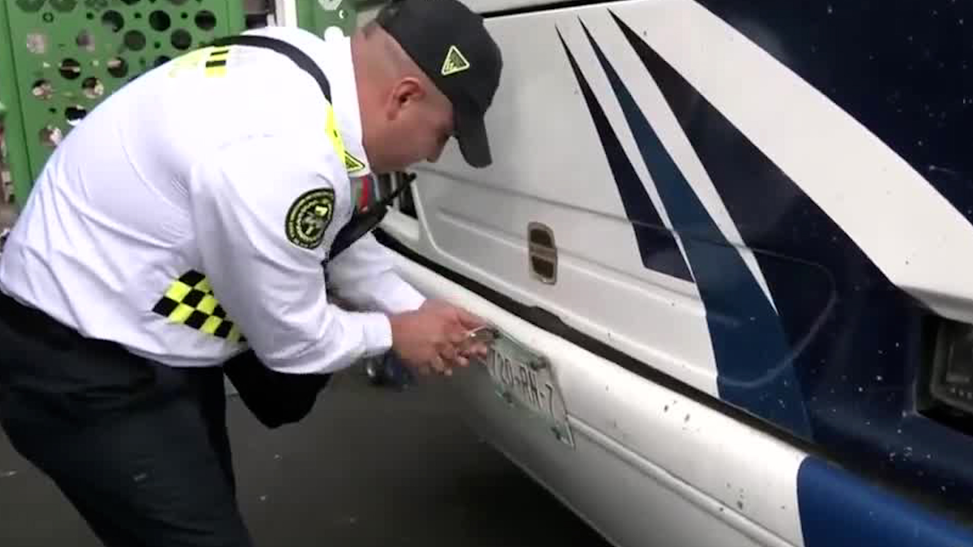 El operativo busca que los autobuses de turismo no obstruyan la vialidad.