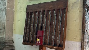 En el Templo Expiatorio de San José, ubicado en el municipio de Irapuato, fueron retirados diversos folletos informativos que contenían mensajes polémicos.