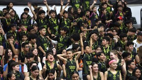 Tribunas de la Arena Mobil en la inauguración de la Copa Fuerza Regia.