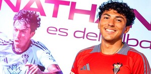 Presentación de Jonathan Gómez como refuerzo del Albacete Balompié.