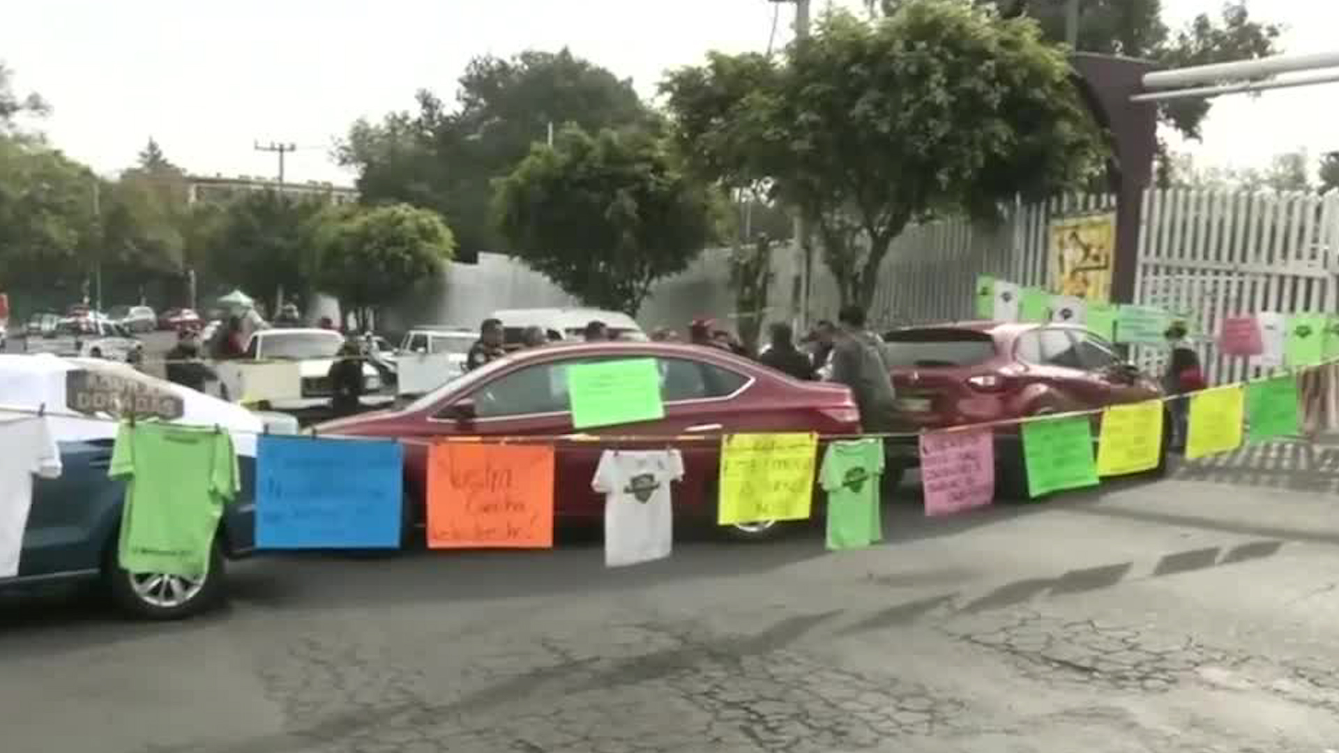 El descontento se dio por la instalación de una estación de la nueva línea 4 del Cablebús.