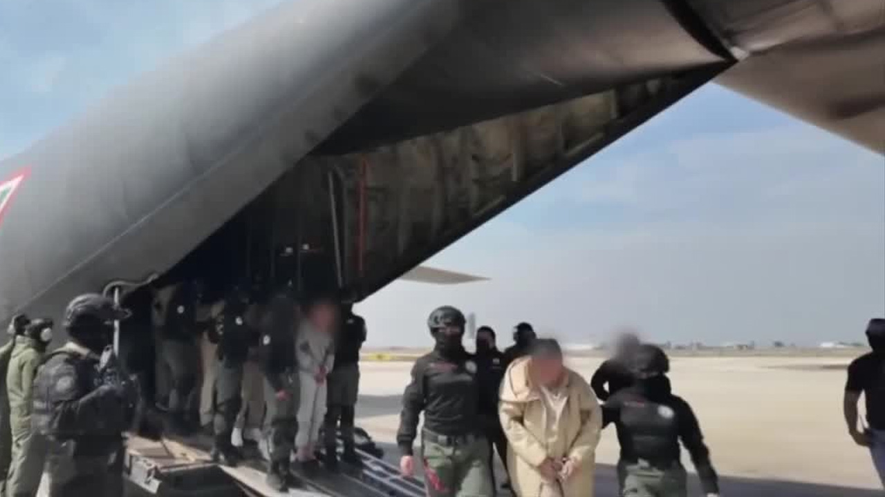 Claudia Sheinbaum afirmó que la entrega de 37 reos a Estados Unidos fue una decisión soberana tomada por el Consejo Nacional de Seguridad.