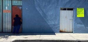 Casa de color azul ubicada en la colonia Puebla del municipio de Tehuacán.