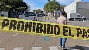 Accidente en el centro de Guadalajara deja a dos adultos mayores lesionados