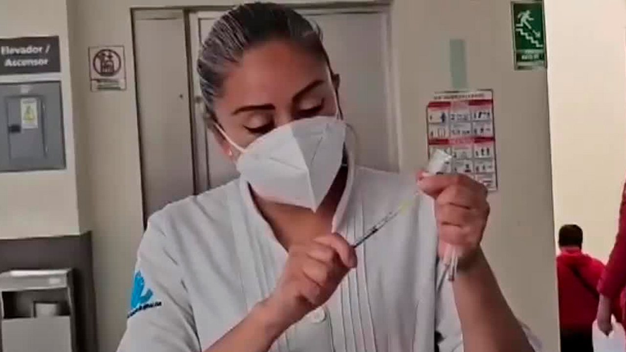 Hidalgo confirmó su sexto caso de sarampión desde 2025. Aunque los contagios se mantienen a la baja, autoridades alertaron resistencia a la vacunación.