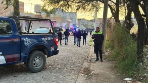 La Fiscalía de Jalisco confirma la detención de dos sujetos que atacaron a balazos a policías y están vinculados a al menos cinco homicidios recientes en San Ga
