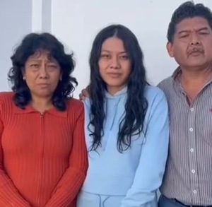 los padres y hermana de lydia valdivia