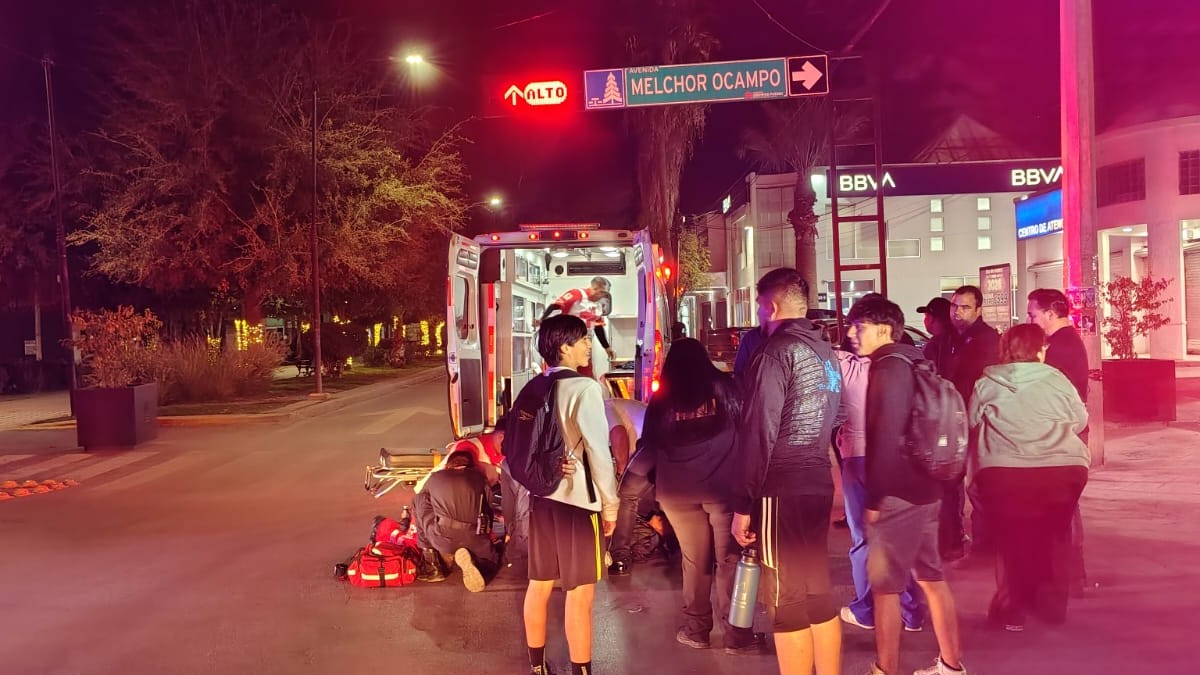 Peritos del Centro de Justicia Municipal acudieron al sitio para realizar el croquis correspondiente y deslindar responsabilidades.