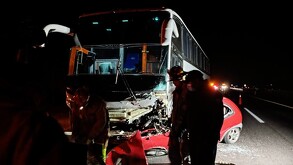 Una persona perdió la vida durante un accidente automovilístico registrado en los primeros minutos de este domingo 25 de enero.