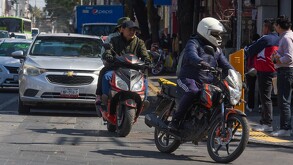 Tráfico en calles del Estado de México.