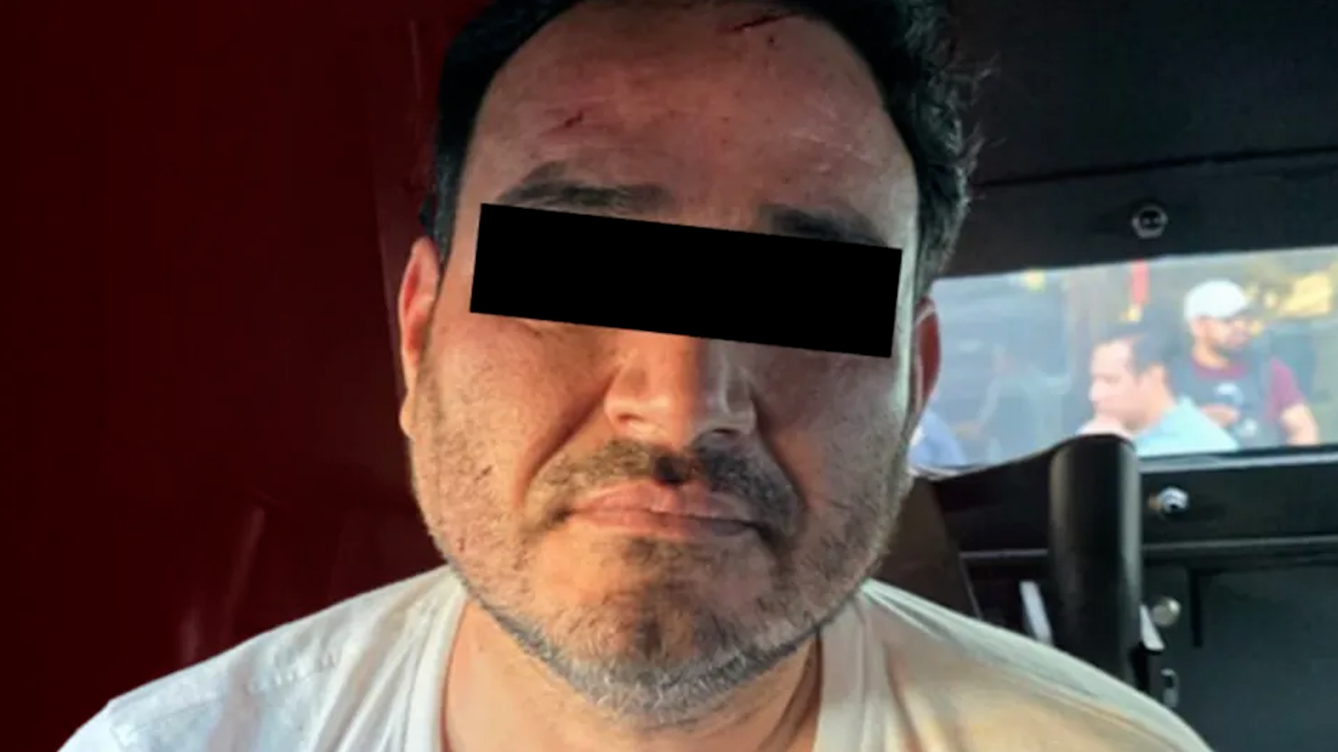 César Alejandro ‘El Botox’, presunto líder criminal en Michoacán, fue vinculado a proceso por tres delitos y dictan seis meses para continuar con investigación.