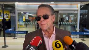 Alfredo Adame en Aeropuerto de Monterrey.