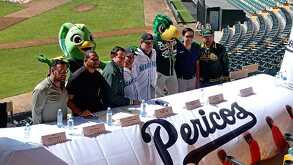 Cristian Alvarado y Germán Yahir Arvayo, lanzadores del Club Pericos de Puebla, fueron firmados por Seattle Mariners de la MLB.