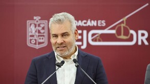 El gobernador de Michoacán, Alfredo Ramírez Bedolla, informó que el homicidio de una familia en Morelia no fue un hecho aislado y podría derivar en nuevas deten