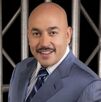 Lupillo Rivera en un evento de gala