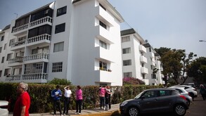 Edificios desalojados en la Ciudad de México tras sismo.