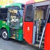 Choque entre camiones del transporte público deja más de 30 lesionados en Guadalajara.