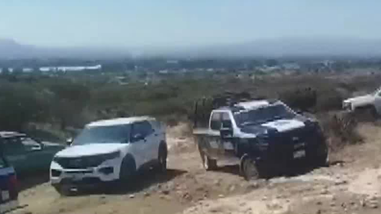 Integrantes del Colectivo Desaparecidos Querétaro localizaron una presunta fosa clandestina en la comunidad de La Llave, en San Juan del Río.