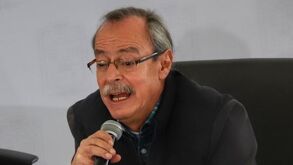 Fritz Glockner durante la conferencia matutina del Gobierno de Puebla.