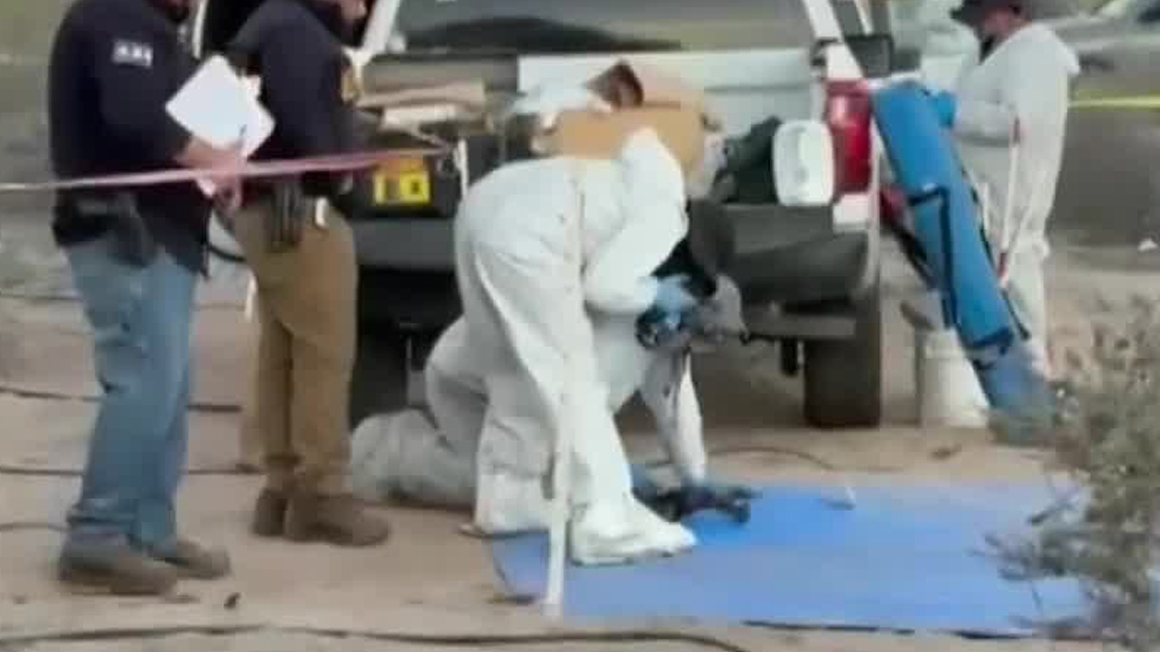 La Fiscalía General del Estado de Baja California identificó mediante pruebas genéticas a seis de los 22 cuerpos localizados en el Valle de Mexicali.