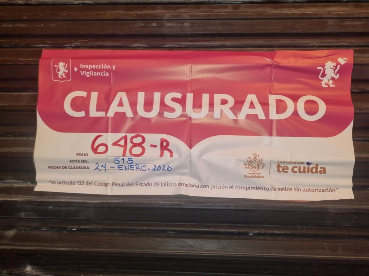 Comercios de Guadalajara son clausurados por exceder niveles de ruido.