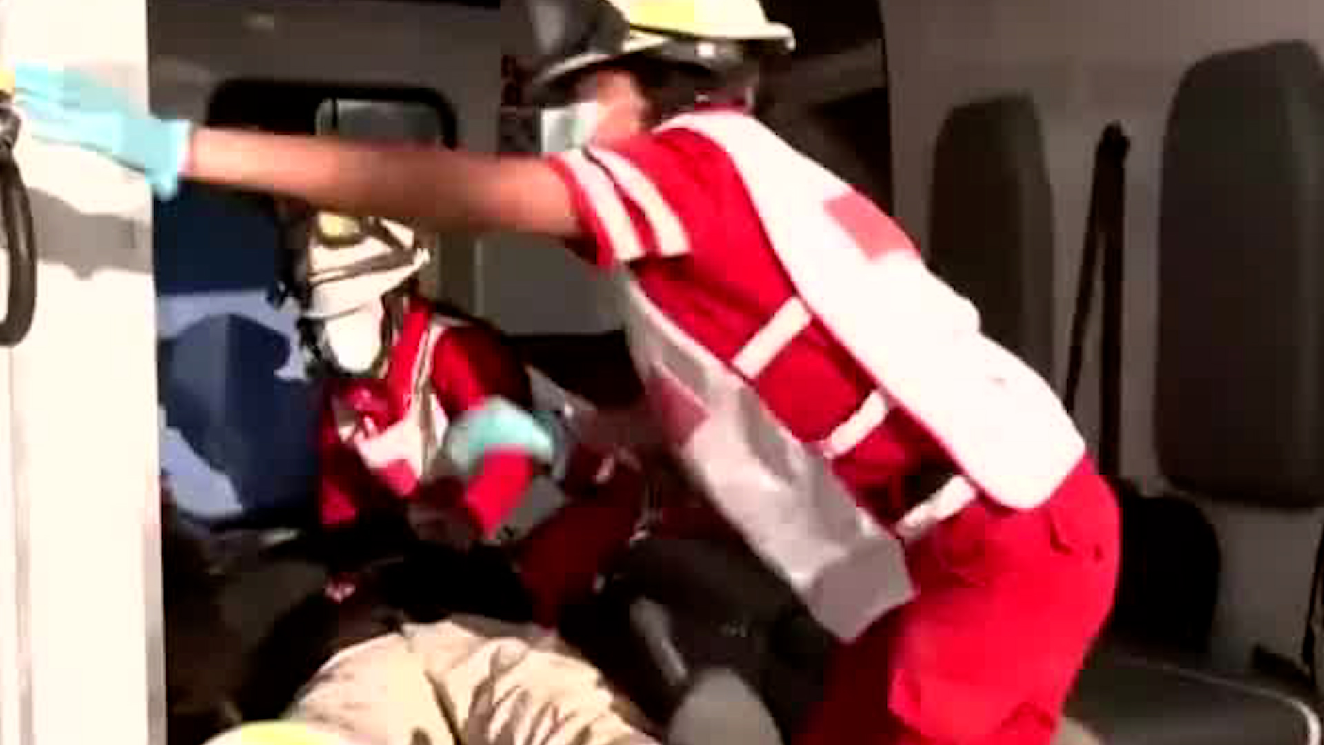 Una de las víctimas del atraco enfrentó a los asaltantes y resultó herido de bala.