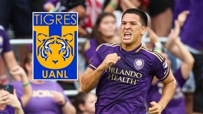 César Araújo  con la playera de Orlando City en la MLS.
