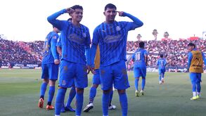 Jugadores de Chivas festejando un gol en el partido contra Atlético San Luis en la jornada 4 del Clausura 2026.